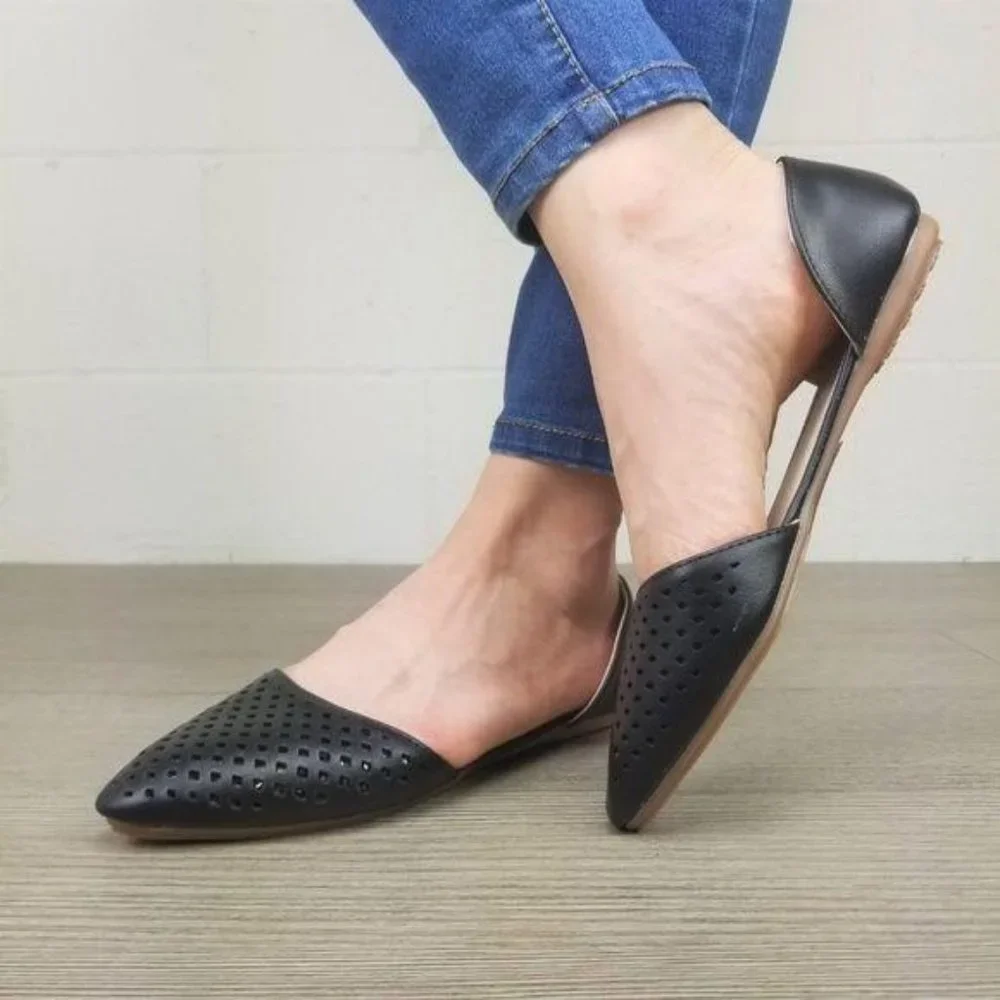 Perforated Pointy Toe Slip On Black Flats - Picture 5 of 7